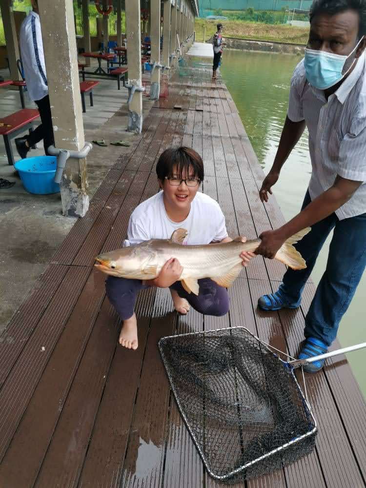 Hulu Langat Fishing Resort & Restaurant