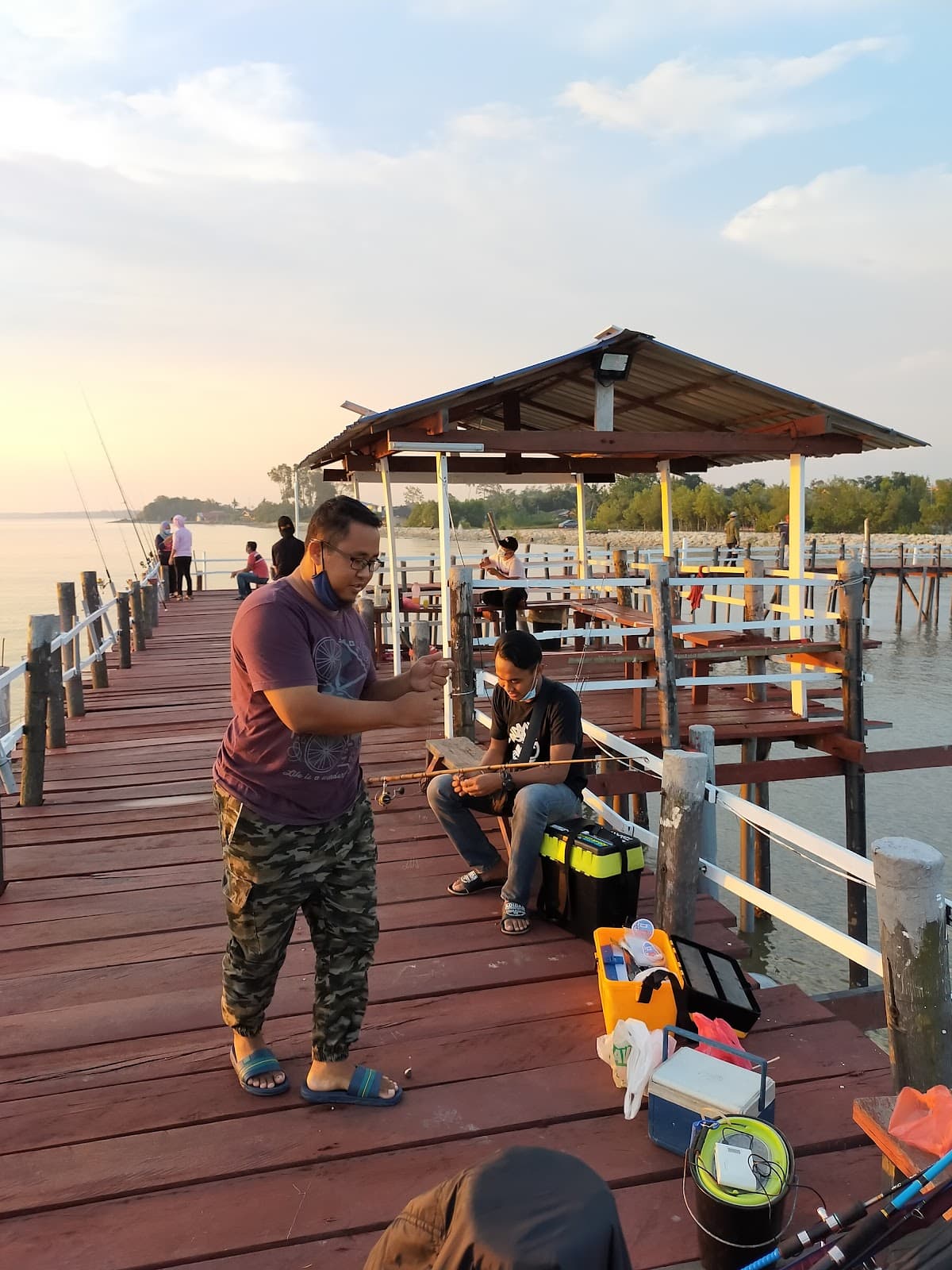 Jetty Handal Kampung Permata