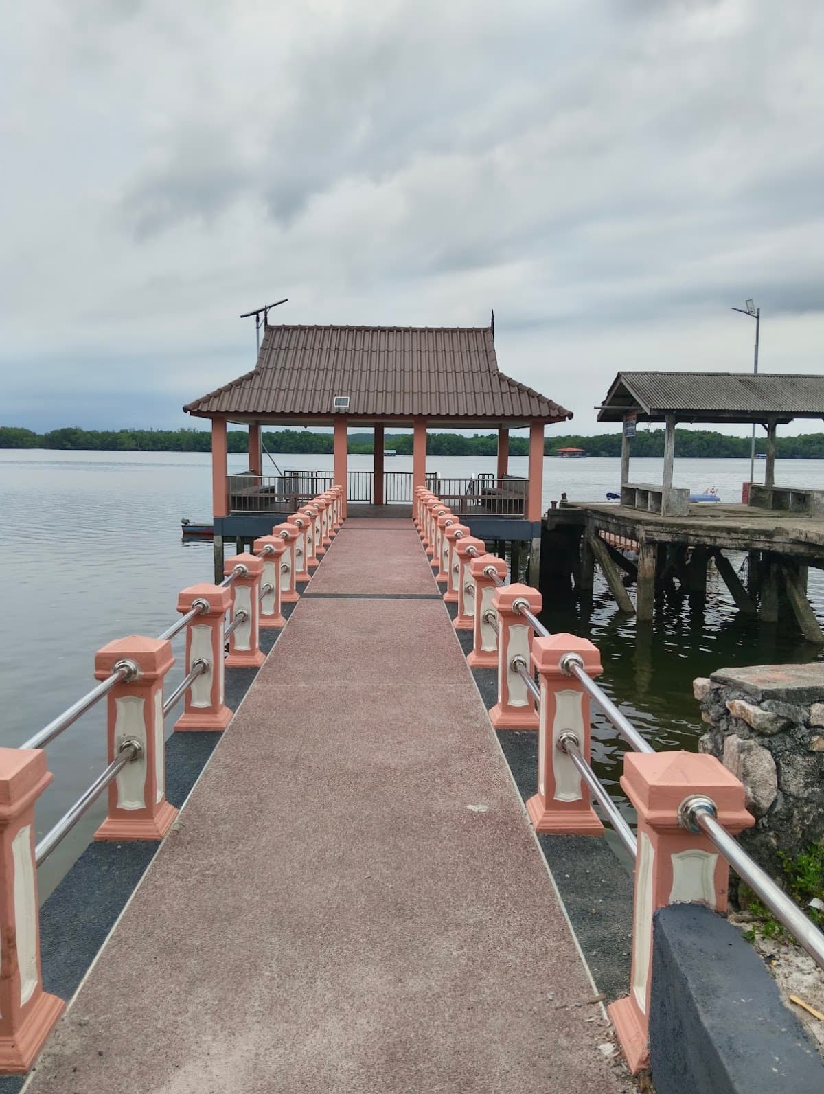 Rakit Pancing Sungai Papan